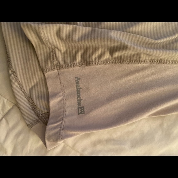 Avalanche Quarter zip athletic top - Picture 2 of 3